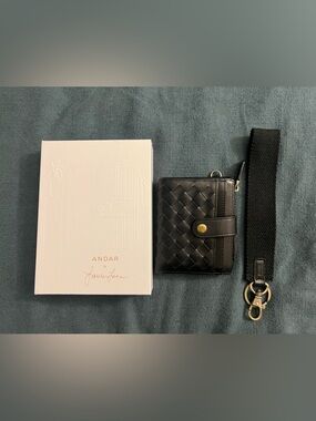 Andar Lo Woven wallet
